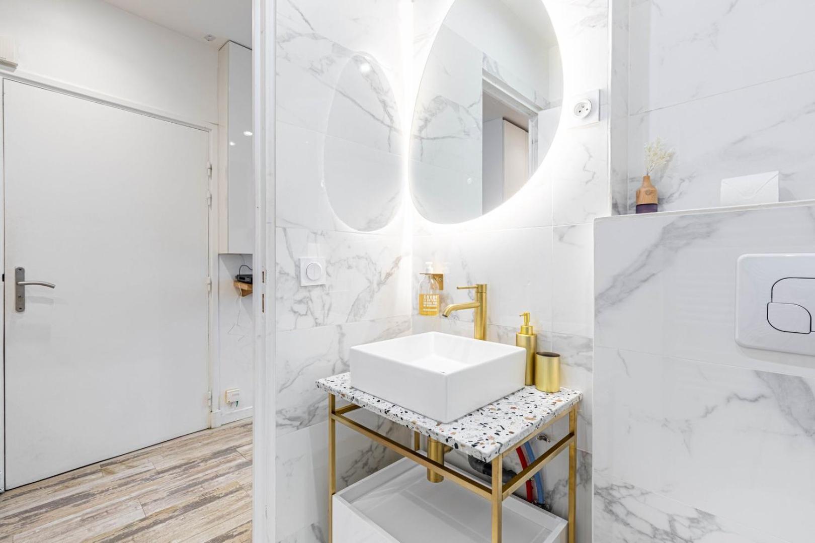 Guestready - Stunning Apartment Near Eiffel Tower Paris Exteriör bild